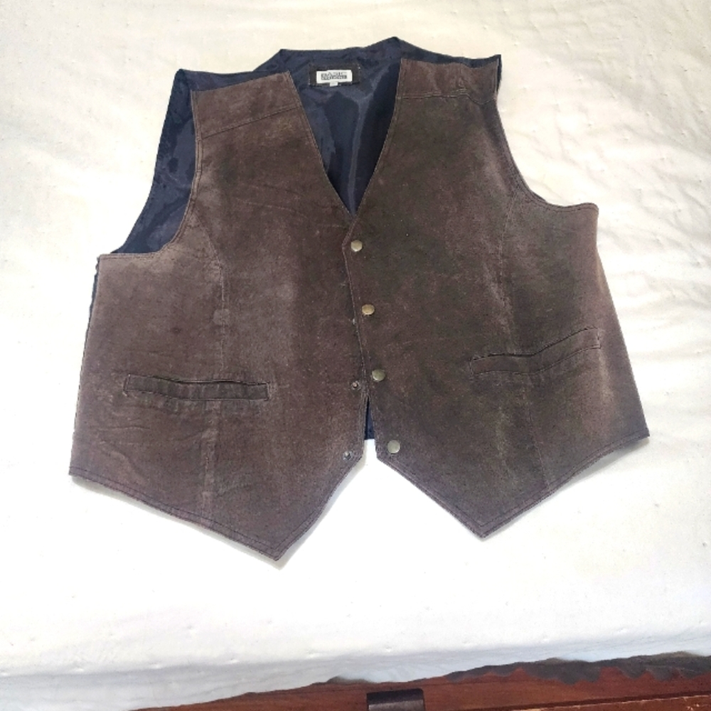 Men's leather/suede vest